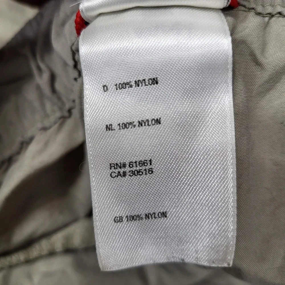 The North Face Men Shorts 2XL Khaki Nylon Cargo Shorts Button 10